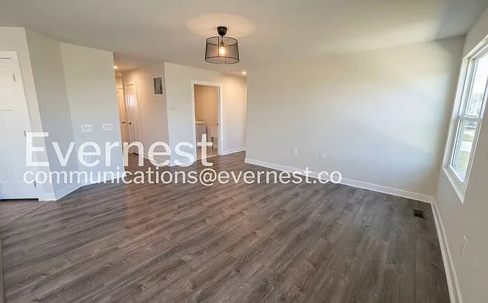 18393 Signature Way — Photo 6