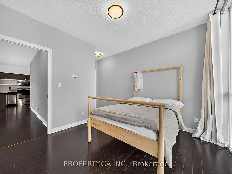 275 Yorkland Rd #108 — Photo 9