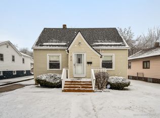 318 Morton Ave, Aurora, IL 60506