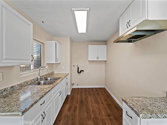 2nd image of 1605 Sunrise Rd
