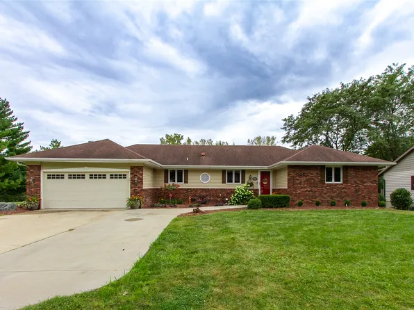 (undisclosed Address), Pella, IA 50219