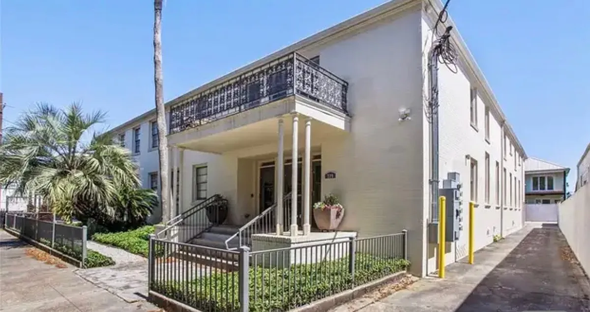 Building Photo - 729 2nd St #5