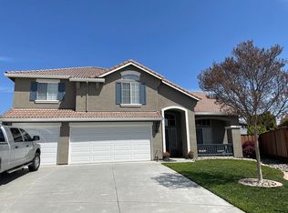 1320 Panorama Dr, Hollister, CA
