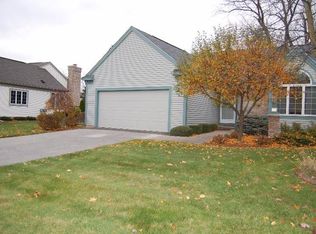 5635 Cortland Cir, Bay City, MI