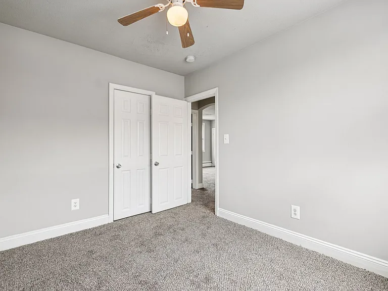 Oaklee Village Apartments — Photo 70