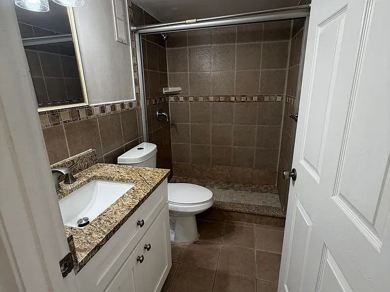 7710 NW 50th St #304 — Photo 9