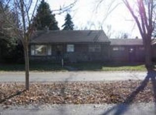 1363 Ivy Ln, Crystal Lake, IL 60014