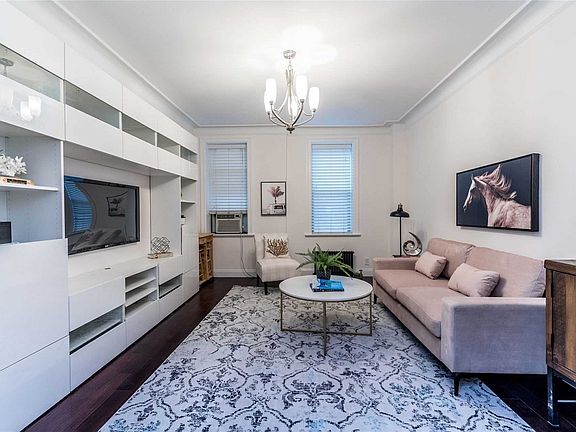 2nd image of 41-42 42nd St #1H