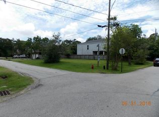 203 Pine Rd, Clear Lake Shores, TX 77565