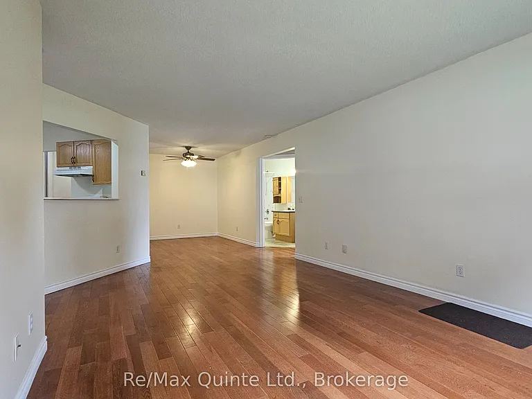 1171 Millwood Ave #4 — Photo 6