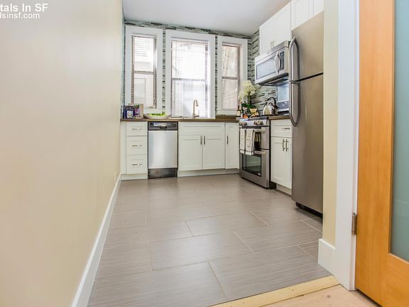 4th image of 3201 Washington St APT 2