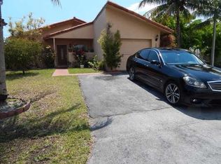 10830 SW 159th Ter, Miami, FL 33157