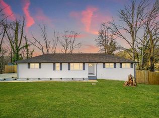 36 Sherman Ln, Greenville, SC 29605