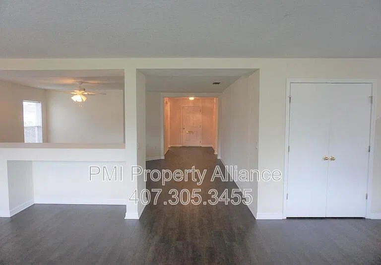 1153 Elderberry Dr — Photo 10