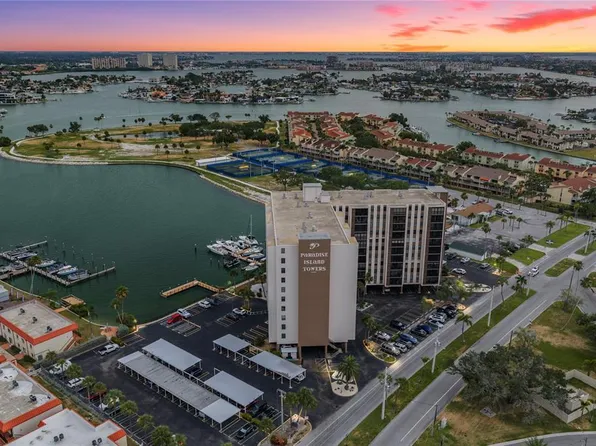 10355 Paradise Blvd APT 412, Treasure Island, FL 33706