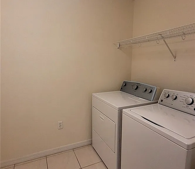 214 Northwood Rd — Photo 19