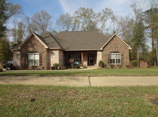 301 Gladstone Way, Dothan, AL 36305