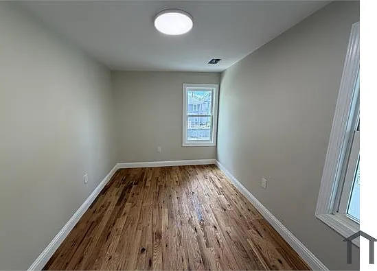 141 Eaton Pl #2 — Photo 8