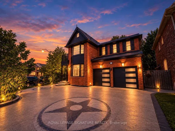 81 Bulmer Cres, Newmarket, ON L3X 3K1