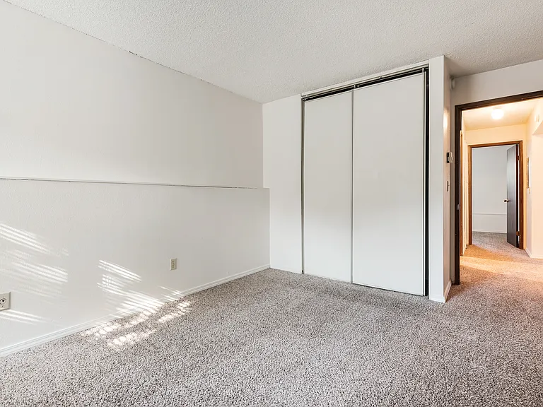 Quail Ridge Apartments — Photo 17