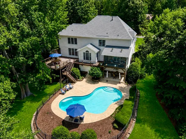 2617 Forest Lake Ct, Wake Forest, NC 27587