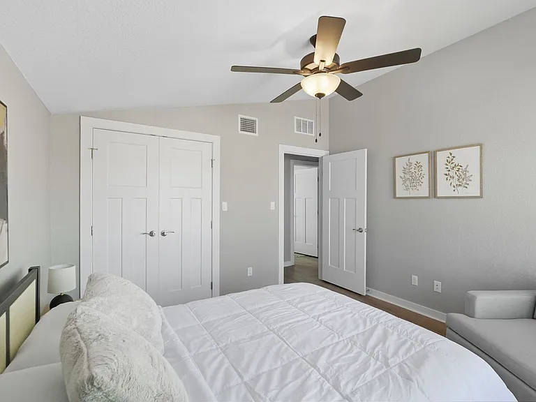 20 Tate Lane — Photo 49