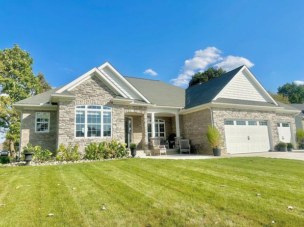 16437 Sleepy Hollow Dr