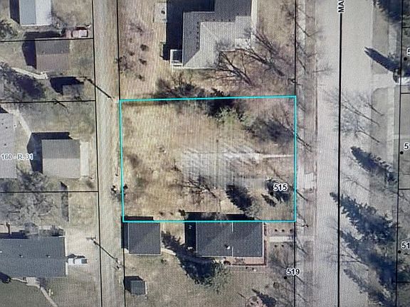 3rd image of 515 Main Ave S