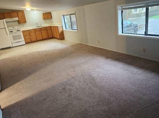 1116 Echo Hollow Rd #A, Eugene, OR 97402