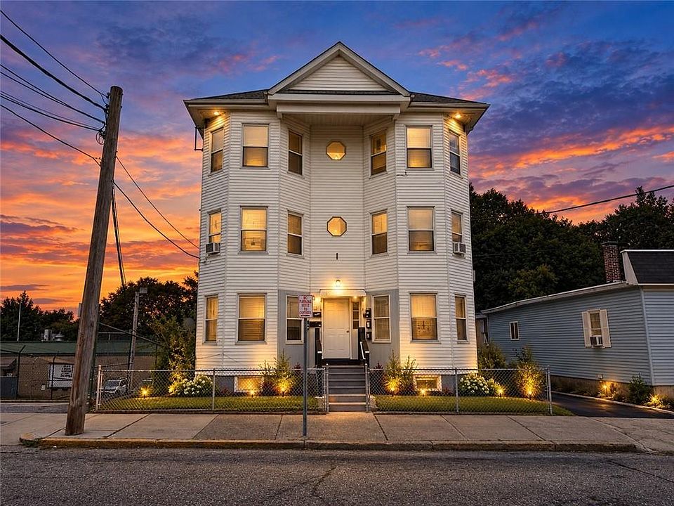 1st image of 214 Burnside Ave