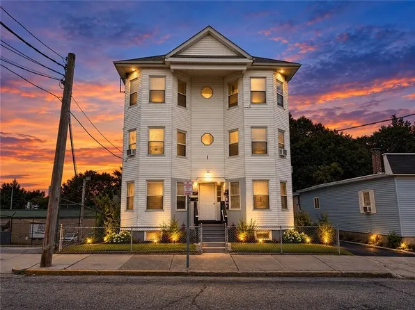214 Burnside Ave, Woonsocket, RI 02895