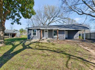 2529 Loy Lake Rd, Denison, TX 75020