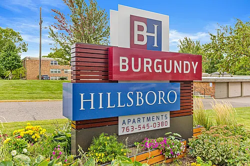 Burgundy And Hillsboro Photo 1