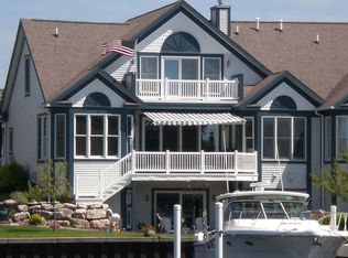 24 Anchor Rode Dr, Manistee, MI 49660