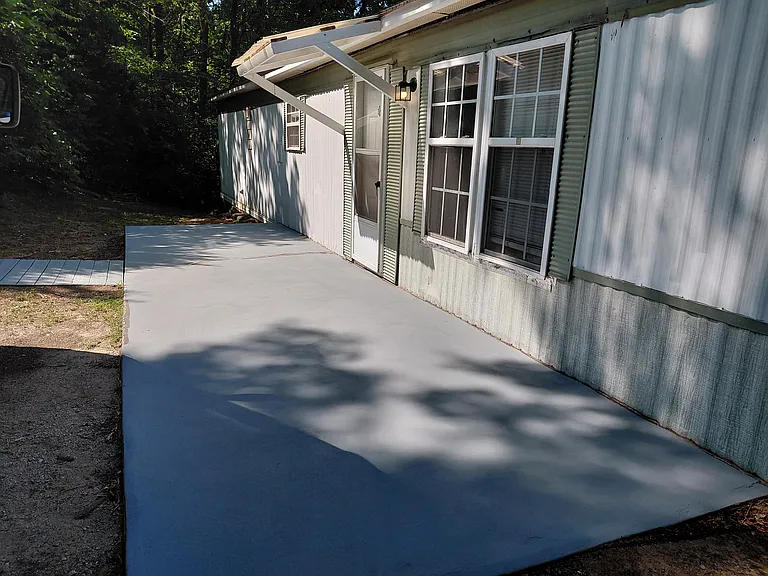 2818 Dodson Dr — Photo 1
