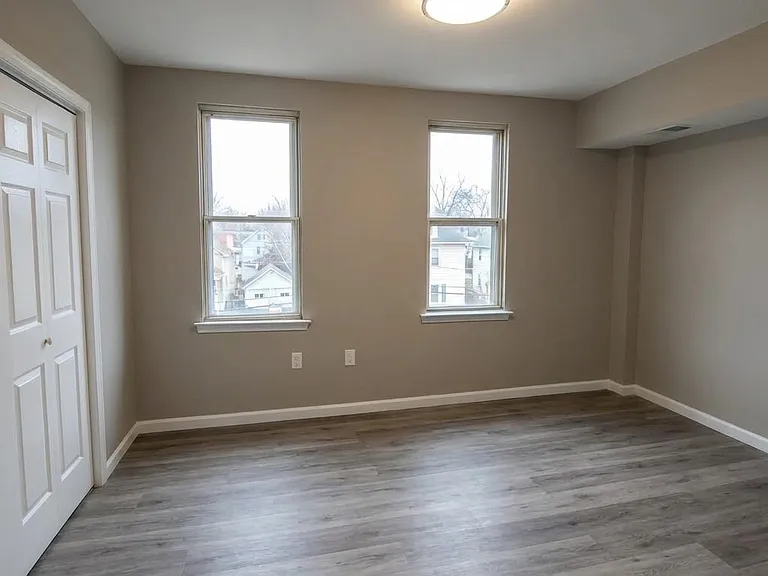 141 Cooper Ave #145-1N — Photo 5