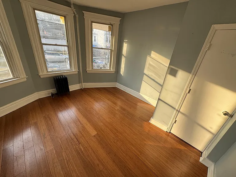 110 Brookside Ave #1A — Photo 3