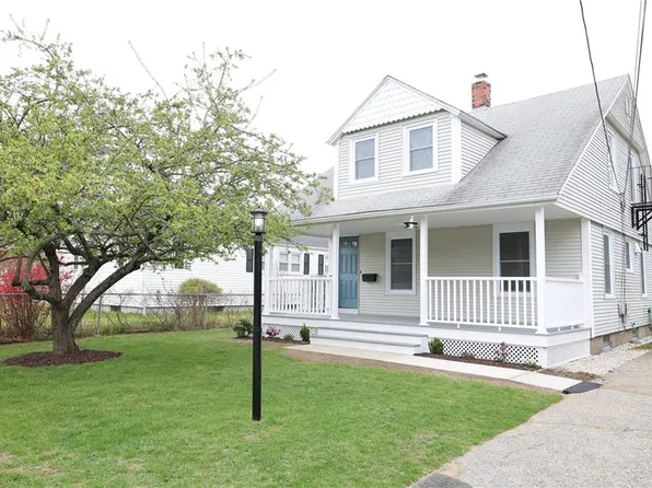 47 General Hawkins Dr, Warwick, RI 02888