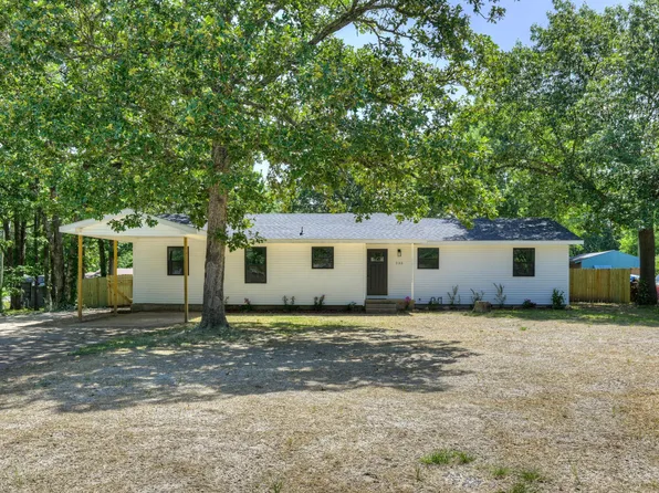 233 Timber Lane, Carl Junction, MO 64834