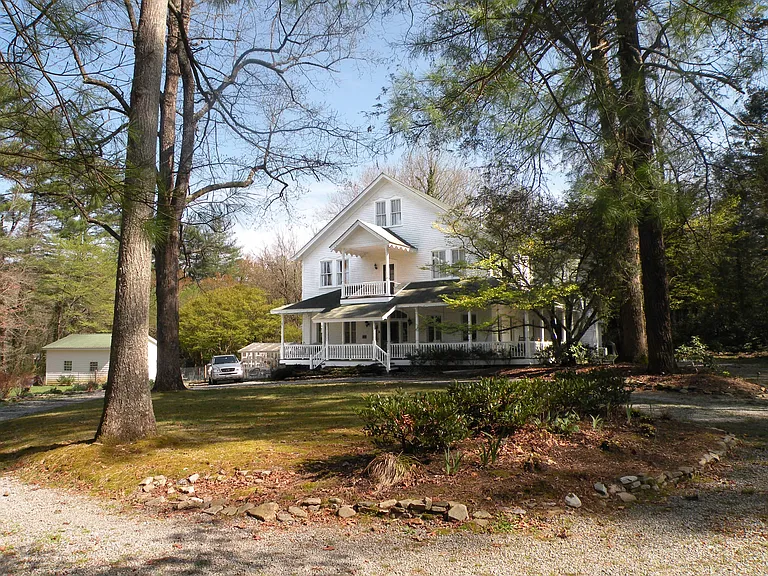 Greenville Hwy — Photo 23