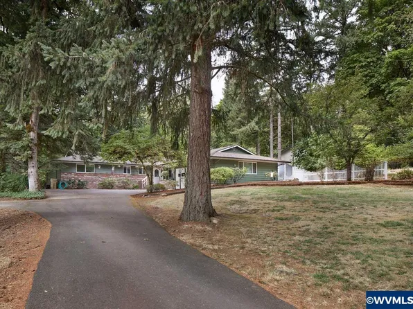 1110 NW Alder Creek Dr, Corvallis, OR 97330