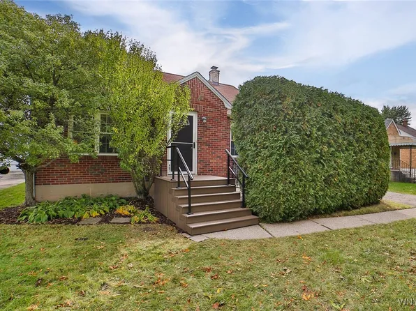 467 Maynard Dr, Amherst, NY 14226