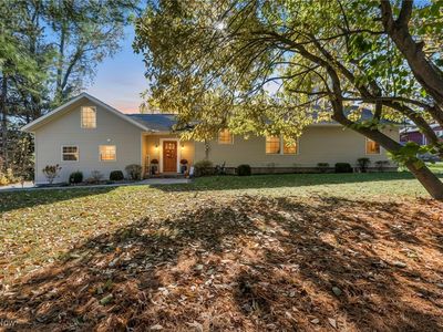 8189 Mulberry Rd, Chesterland, OH, 44026