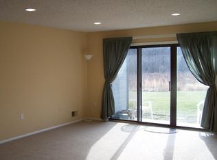 373 Penns Way, Basking Ridge, NJ 07920