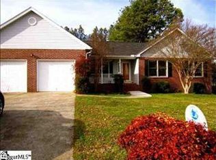 109 Kings Mountain Dr, Greer, SC 29650