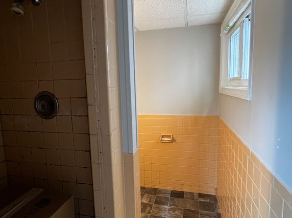 20 Post Office Ave APT 13