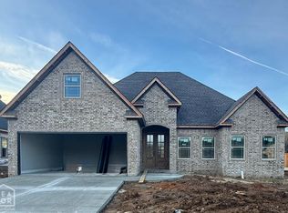 5005 Deliverance Dr, Jonesboro, AR 72405