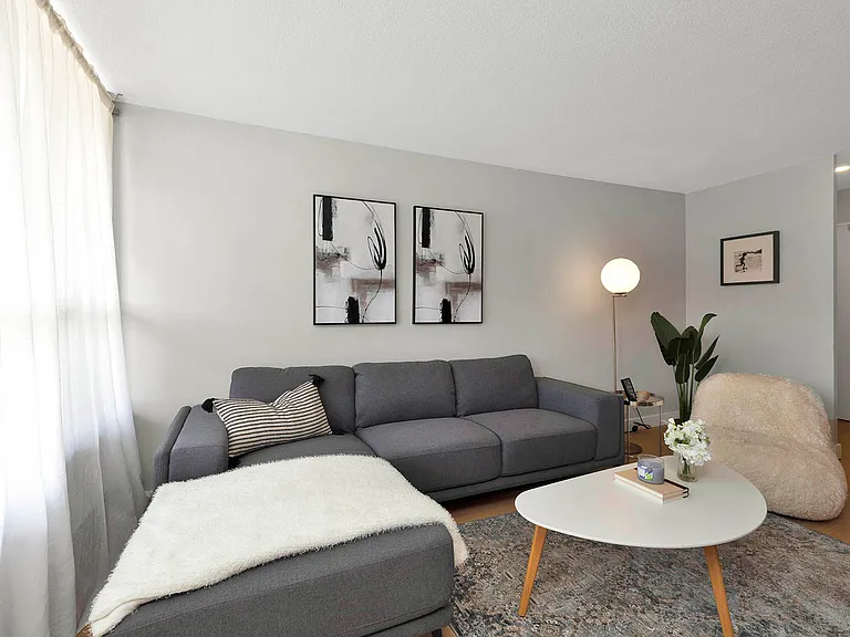 1750 Bloor St — Photo 7