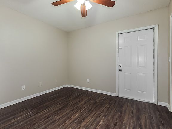 5th image of 1720 Mosaic Forest Dr