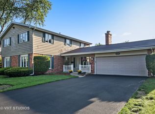 1625 Gamon Rd, Wheaton, IL 60189